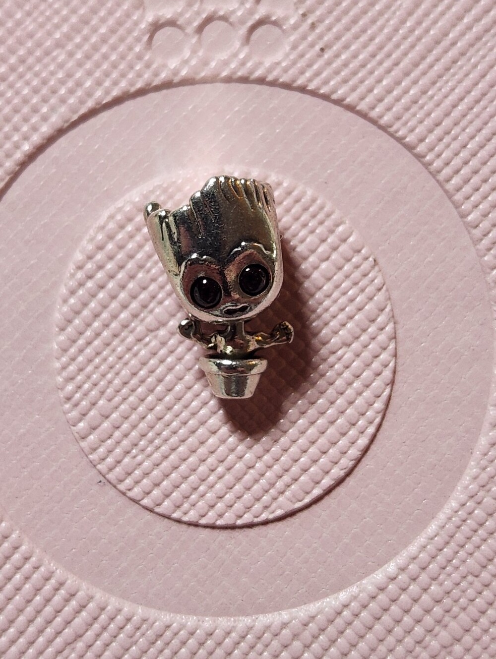 Pandora x Marvel Groot Charm